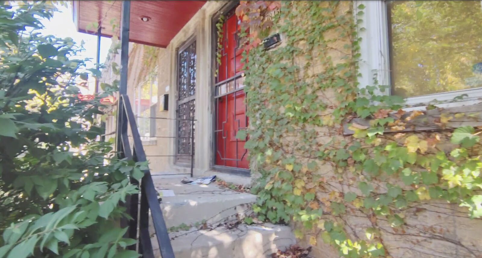 Property Photo: 7845 S Yates Boulevard SE IL 60649