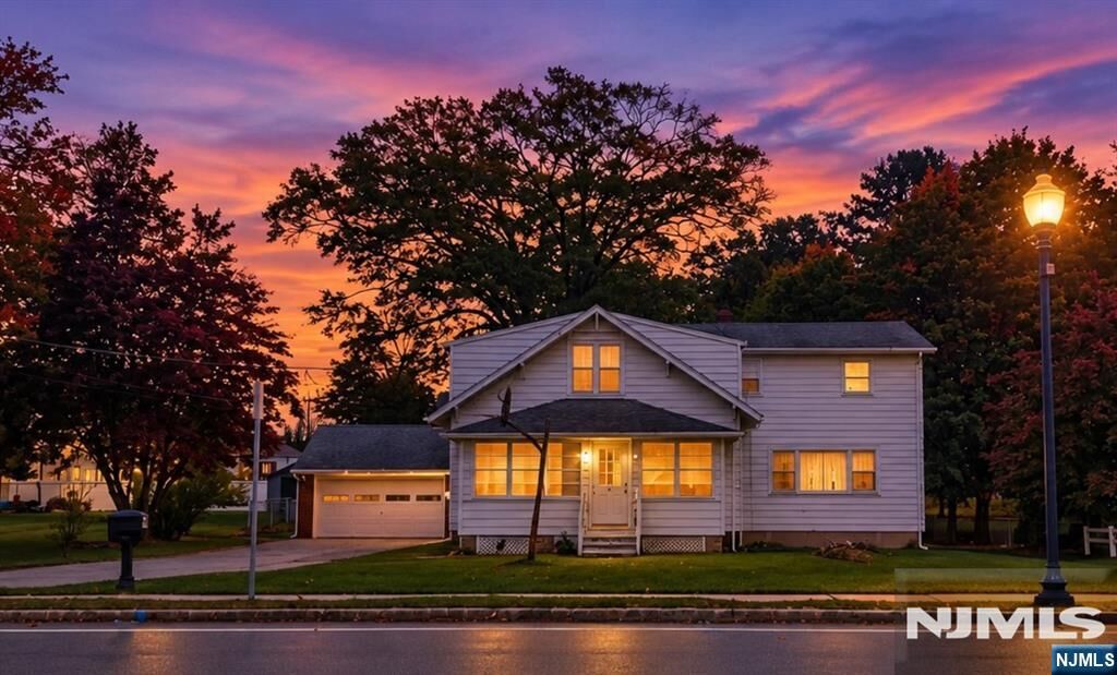 Property Photo:  61 Newark Pompton Turnpike  NJ 07457 