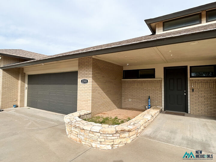 Property Photo:  2310 Ray Ave  NM 88210 