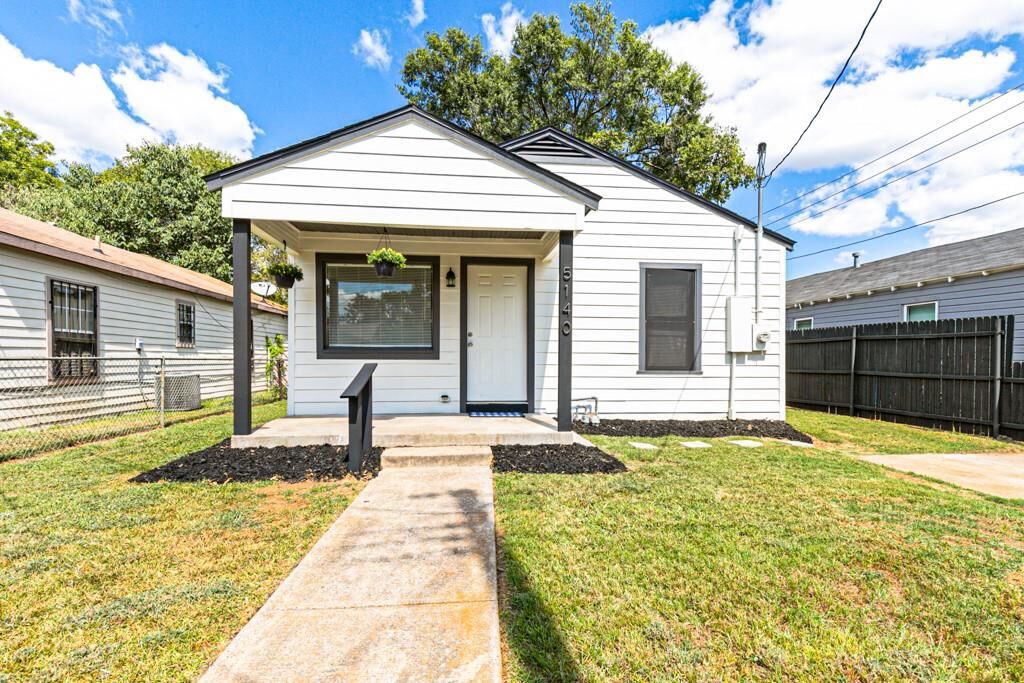 Property Photo:  5140 Dimple Jackson Street  TX 75210 