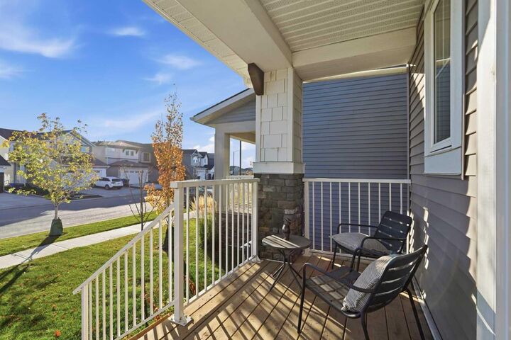 Property Photo:  1501 3 Street SE  AB T1V 0L1 