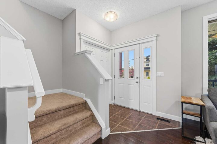 Property Photo:  66 Evansford Circle NW  AB T3P 0B1 