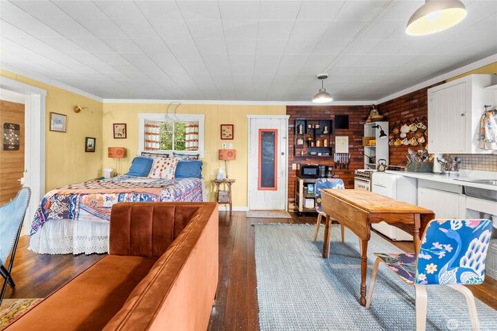 Property Photo: 16763 Chilberg Avenue WA 98257