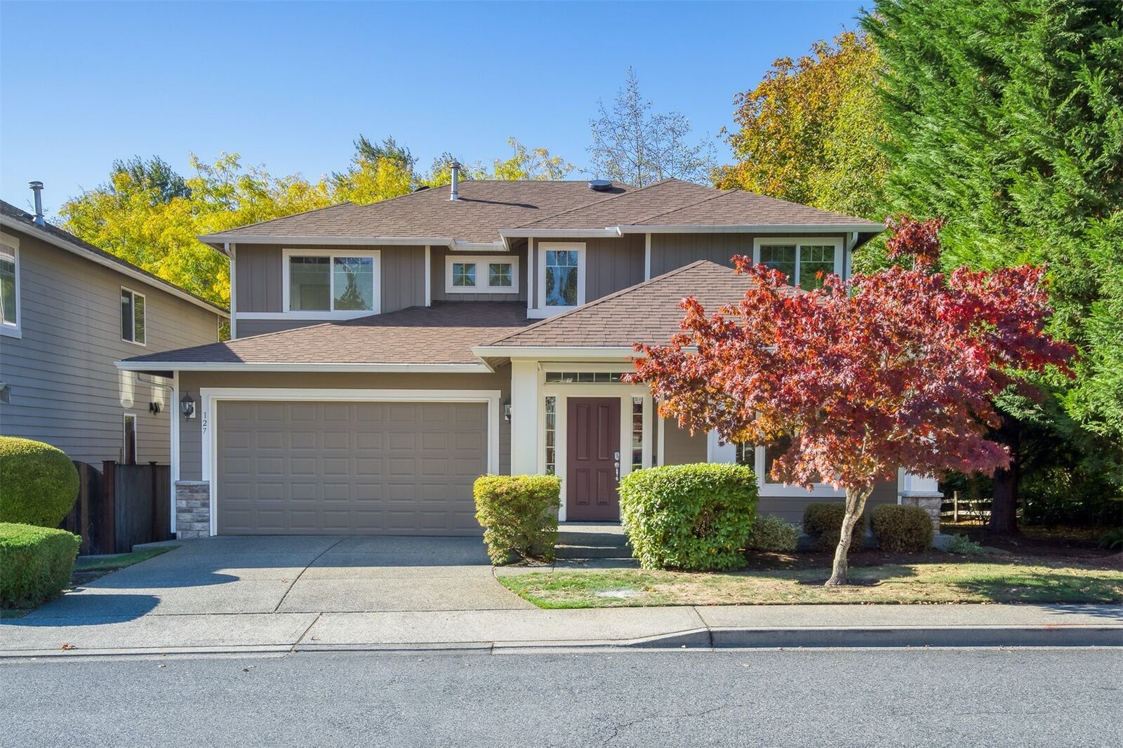 Property Photo:  127  Orcas Avenue NE  WA 98059 