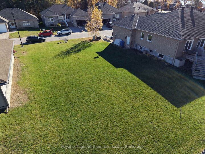 Property Photo: 1134 Premier Road 4 ON P1A 2J1