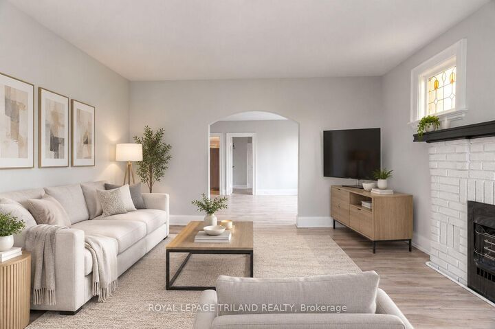 Property Photo:  425 McKenzie Avenue 3  ON N6C 1V5 
