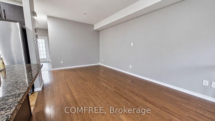 Property Photo:  26 Dundalk Private  ON K2J 0J5 