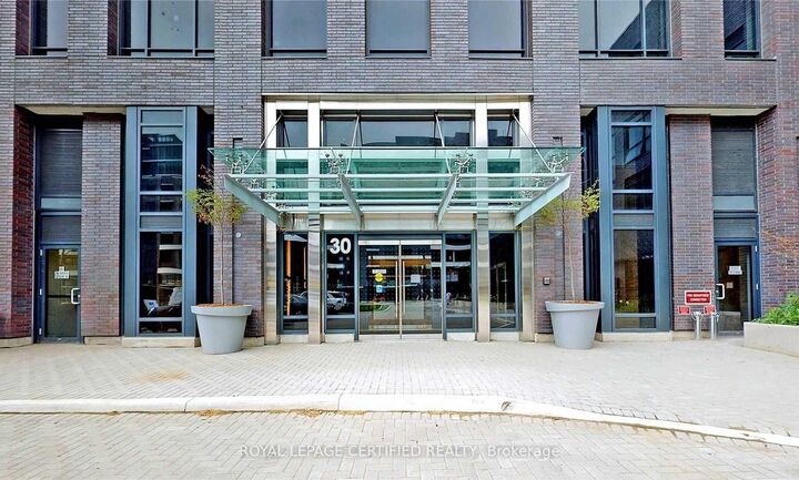 Property Photo:  30 Gibbs Road 710  ON M9B 0E4 