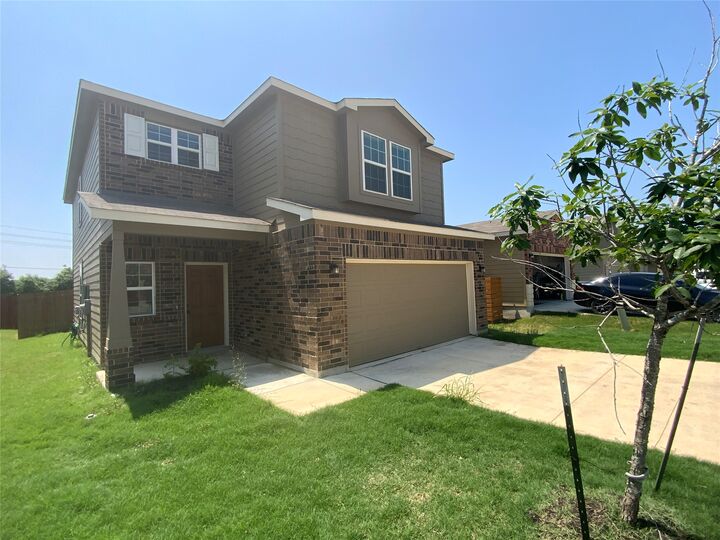 Property Photo: 231 Elderberry TX 78130