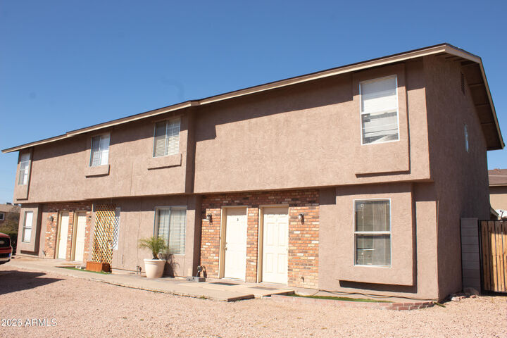 Property Photo:  1449 E Knoll Circle 1  AZ 85203 
