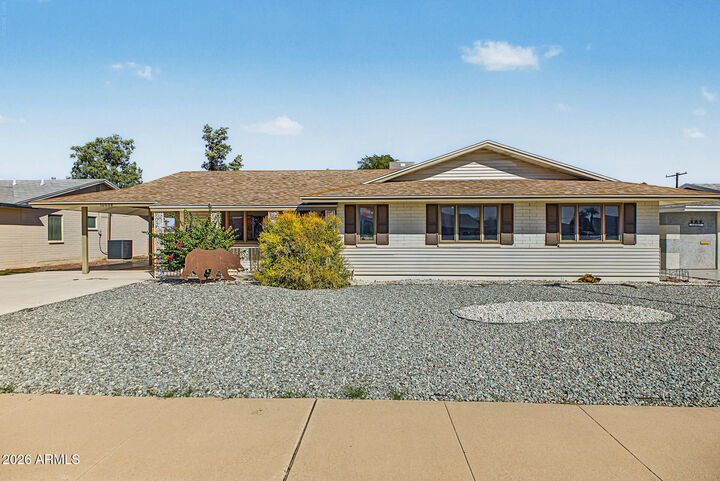 Property Photo: 10808 W Crosby Drive AZ 85351