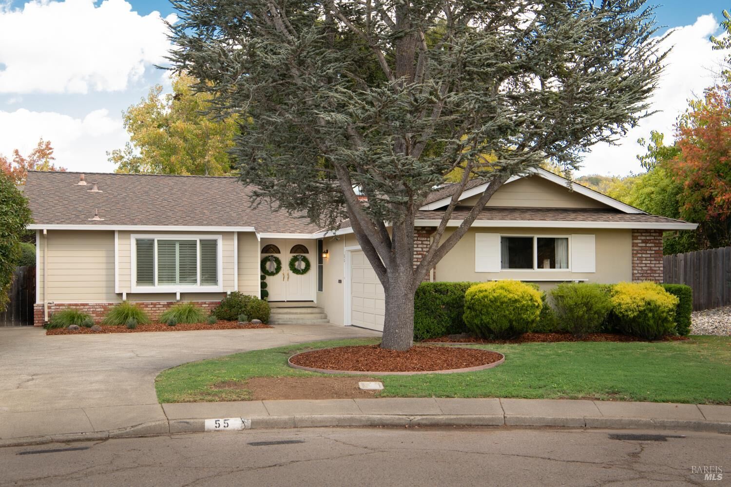 Property Photo:  55 Ramona Court  CA 94945 