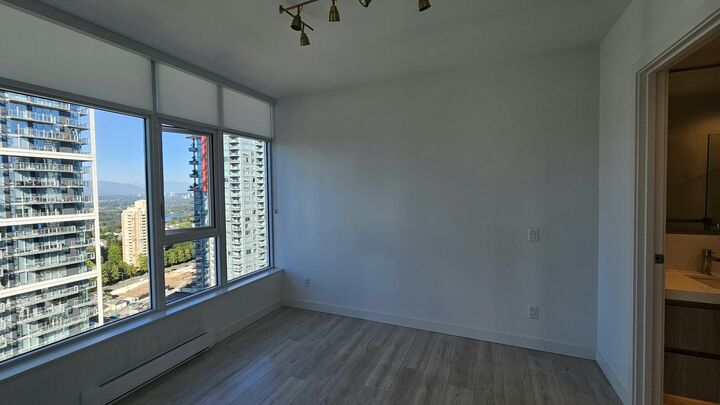 Property Photo:  6080 McKay Ave McKay Avenue  BC V5H 0J4 