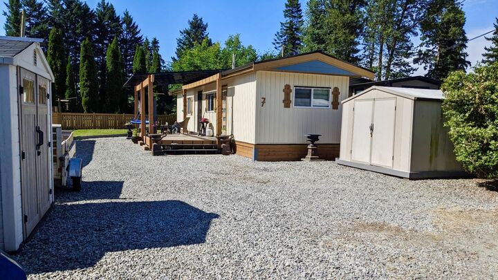 Property Photo: 8953 Shook Road 7 BC V2V 5M2