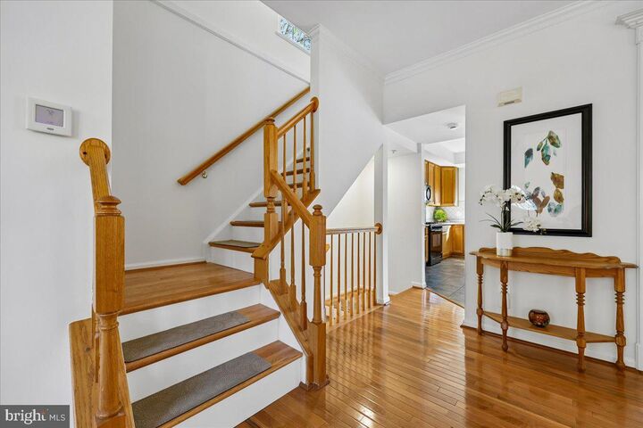 Property Photo:  13014 Rosebay Drive 1105  MD 20874 
