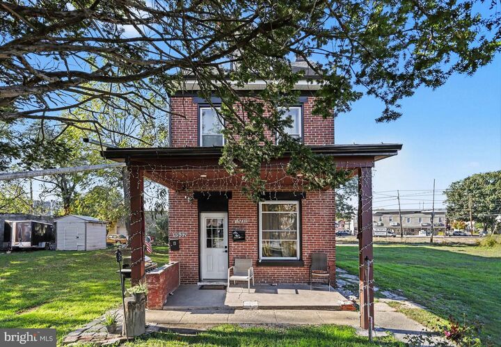 Property Photo:  1532 Regina Street  PA 17103 