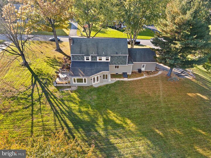 Property Photo: 206 Cain Rue DE 19711