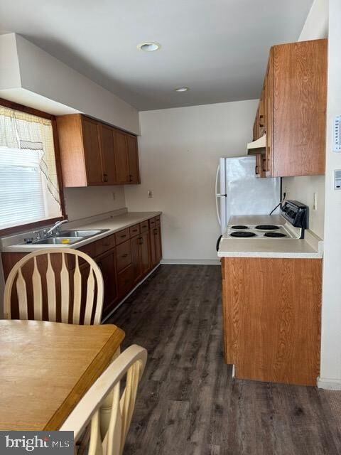 Property Photo:  16 Archertown Road B  NJ 08533 