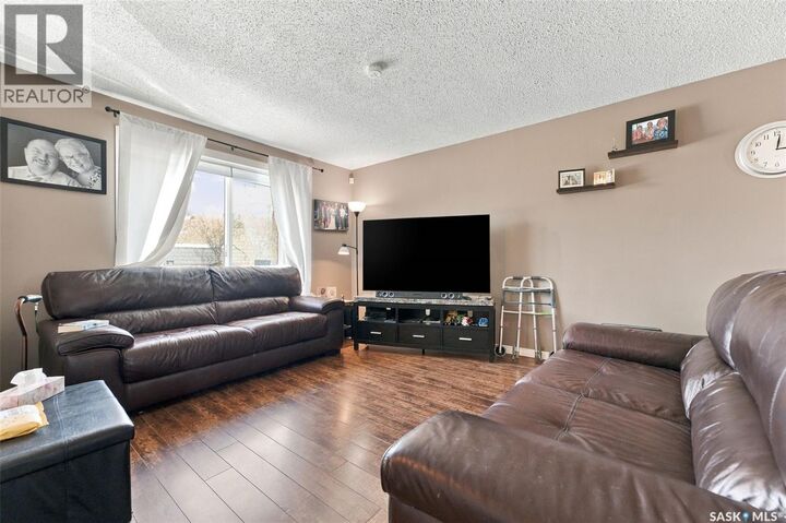 Property Photo:  22 4th Avenue N  SK S0K 0A2 