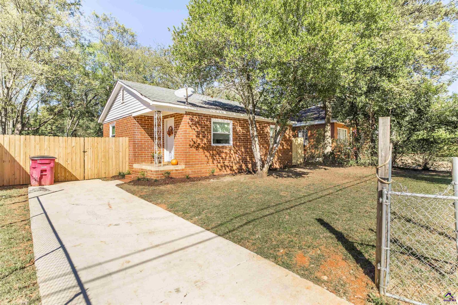 Property Photo: 603 Shi Pl GA 31206