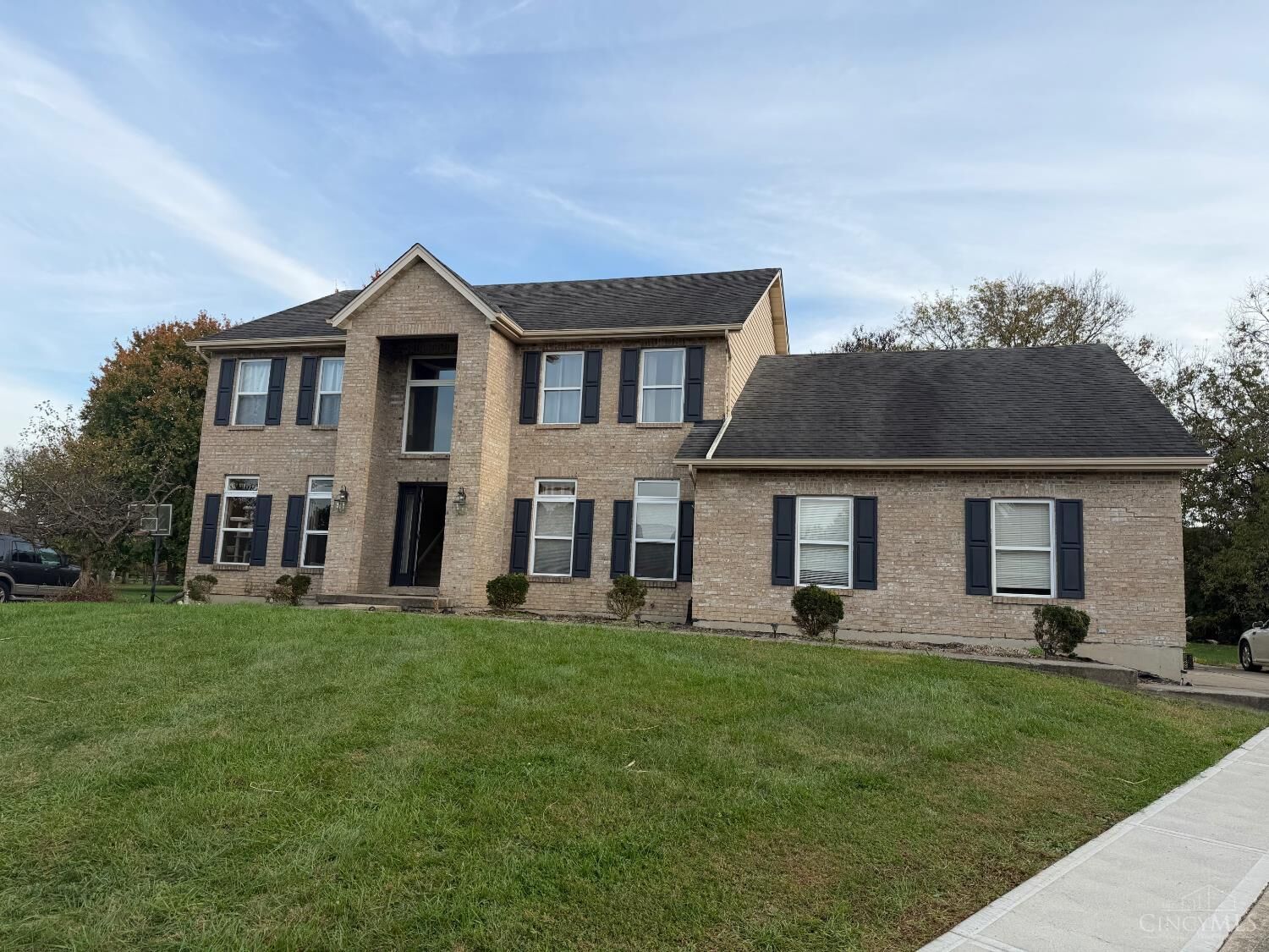 Property Photo: 6961 Ash Creek Court OH 45044