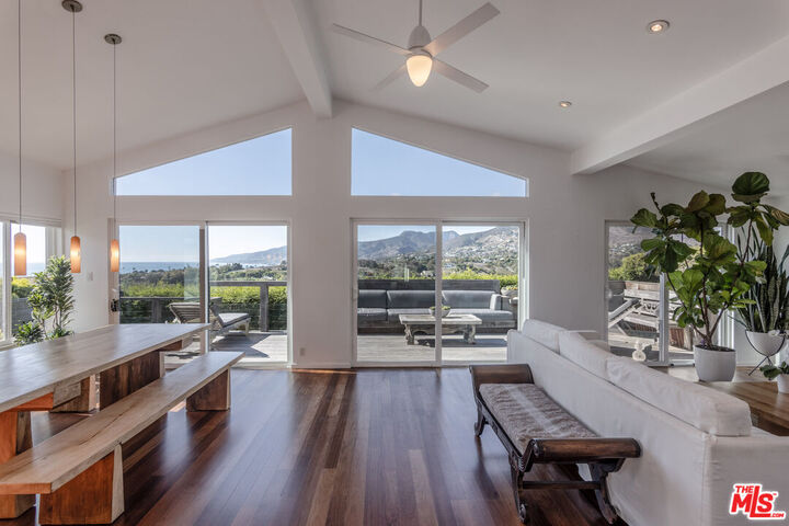 Property Photo: 29500 Heathercliff Rd, Unit 275 CA 90265