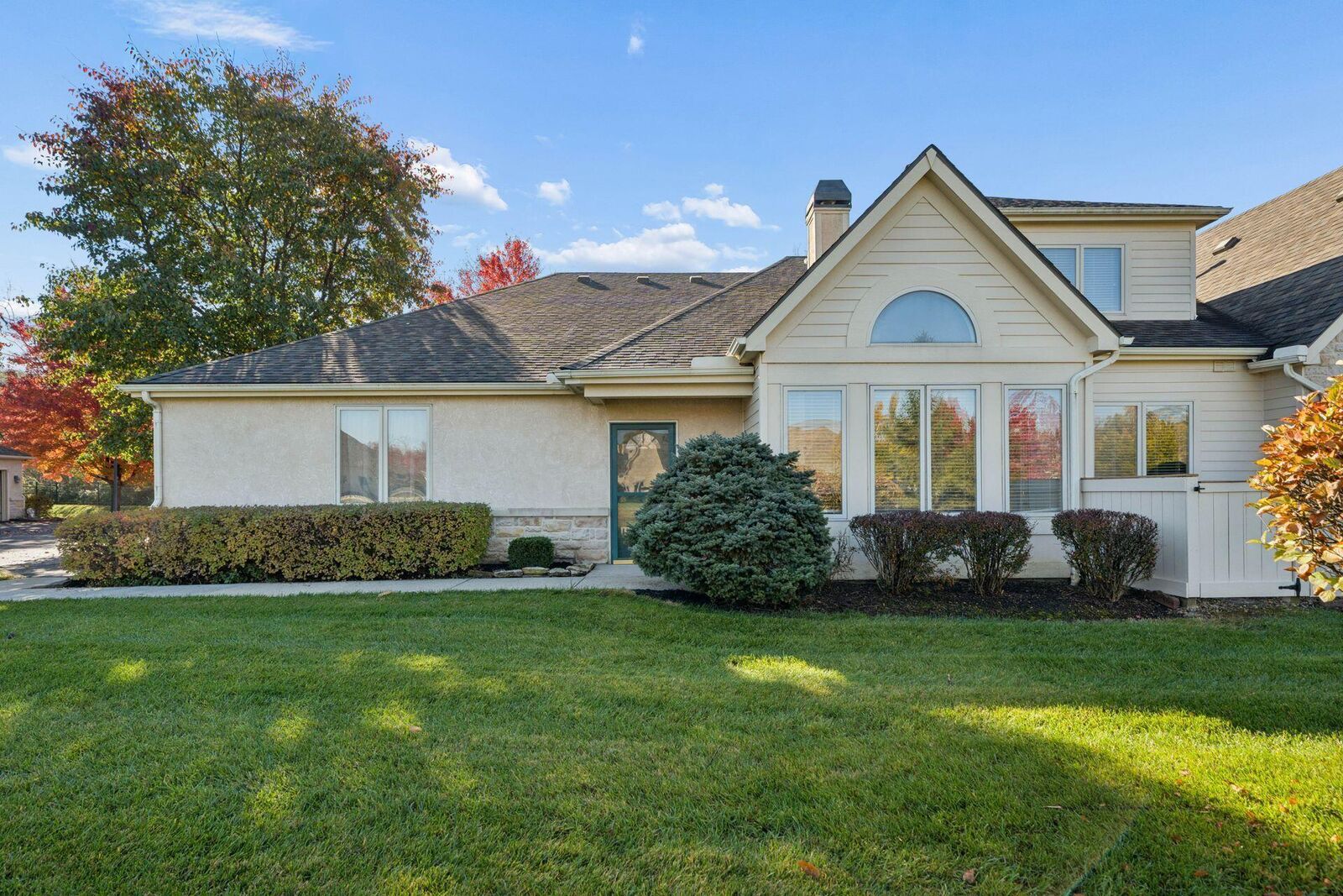 Property Photo:  5206 Iron Ore Lane  OH 43213 