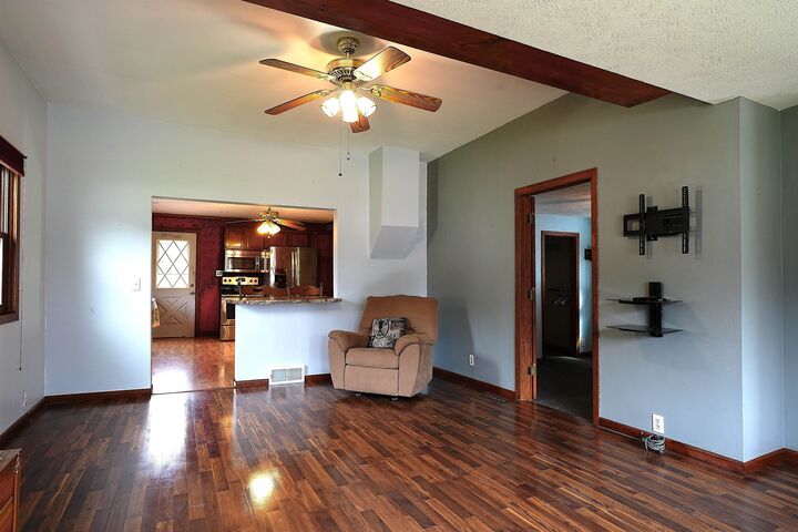 Property Photo: 490 W Pine Street NE 68662