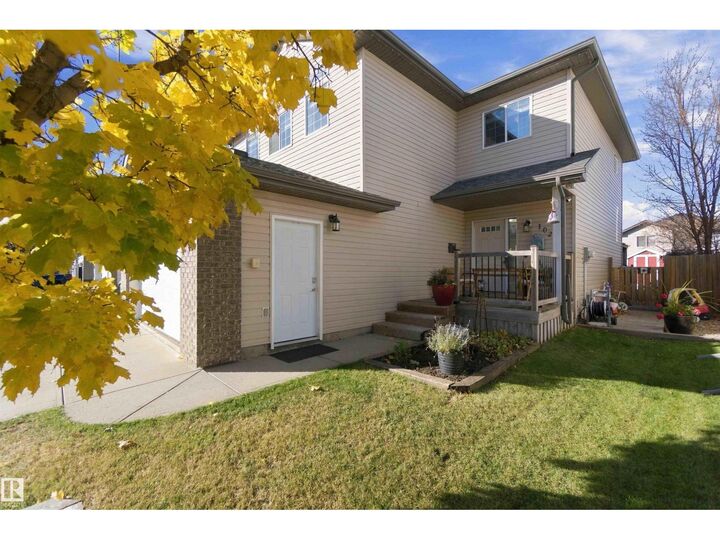 Property Photo:  102 Boxwood Bn  AB T8L 0B8 