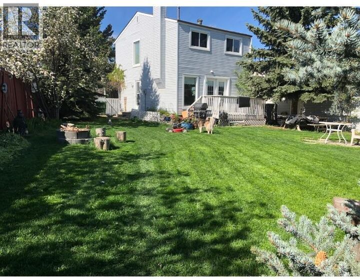 Property Photo:  44 Abingdon Court Northeast  AB T2A 6S5 