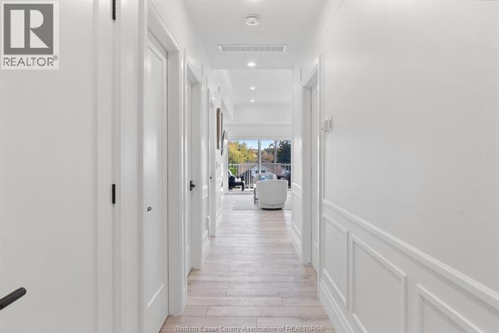 Property Photo:  1740 B Sprucewood Avenue Suite 2  ON N9J 0E6 