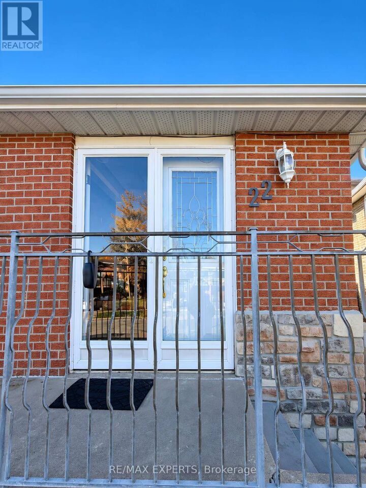 Property Photo:  22 Rita Drive  ON M3L 2G6 