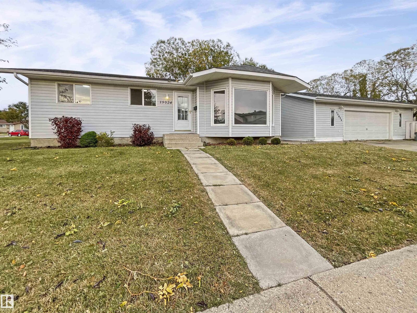 Property Photo:  15024 22 Street NW  AB T5Y 2A1 