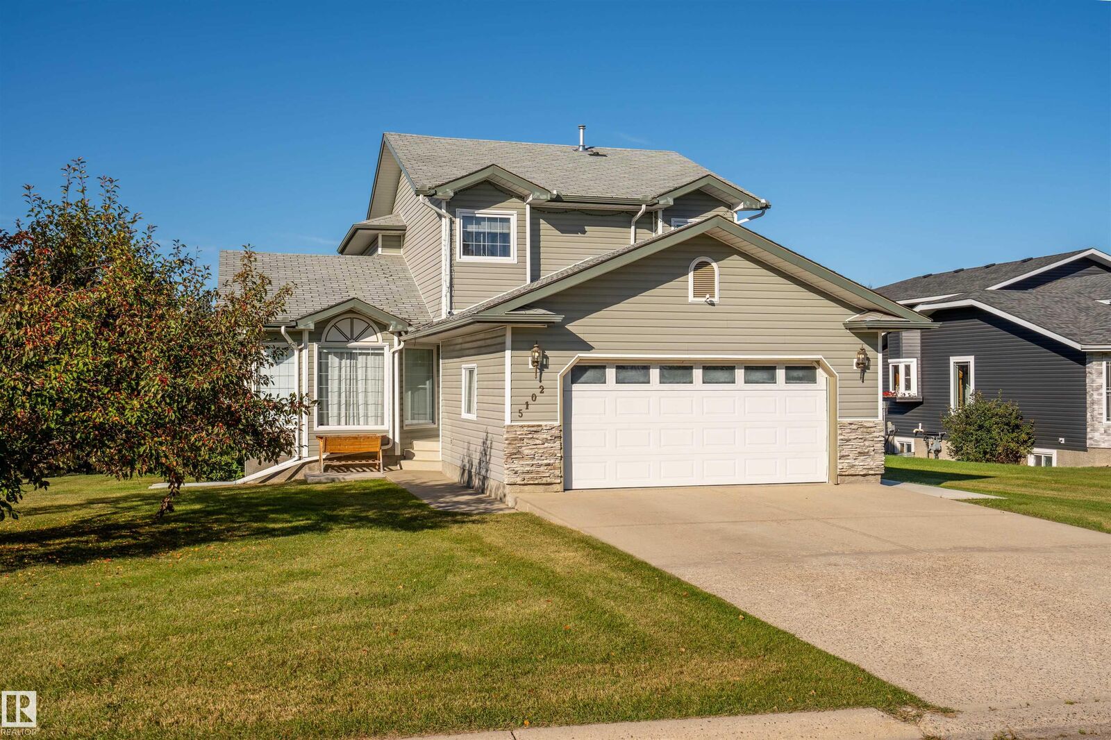 Property Photo:  5102 59 Street  AB T9M 1S3 