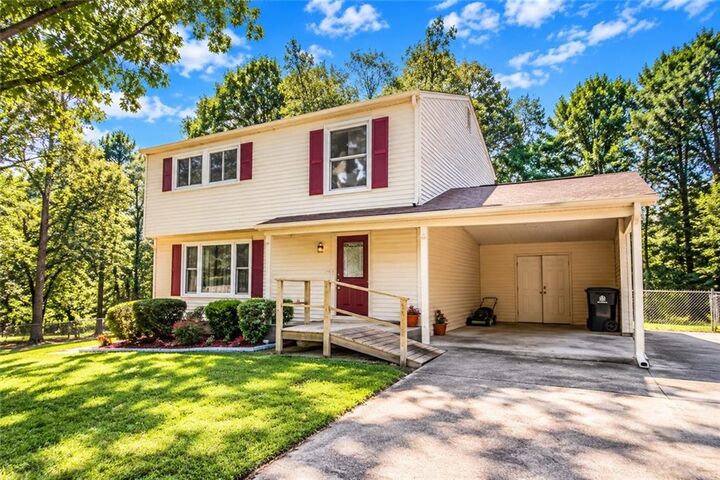 Property Photo:  3197 Sunderland Drive  GA 30039 