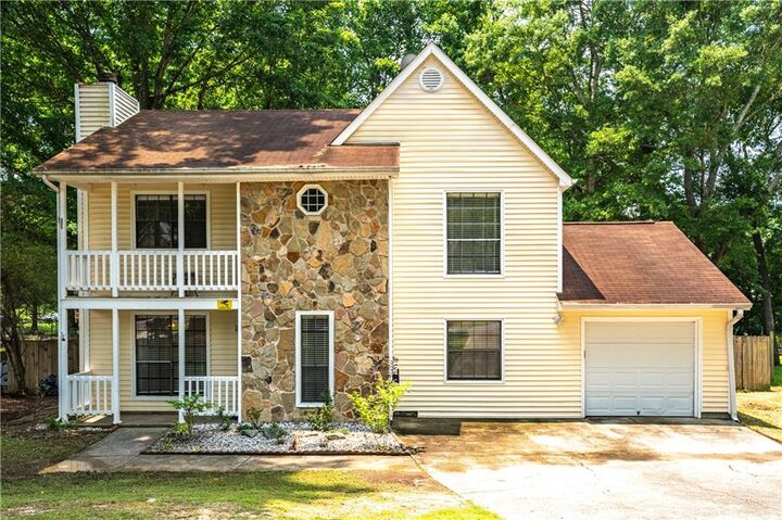 Property Photo:  2568 Redfield Drive  GA 30071 