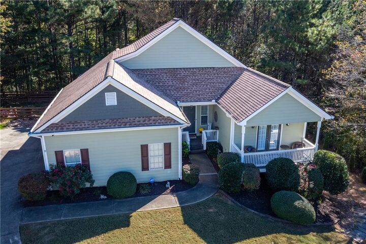 Property Photo:  549 Arbor Hills Road N  GA 30175 