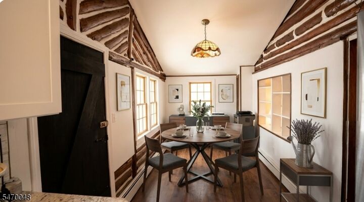 Property Photo:  20 Hemlock Ln  NJ 07480 