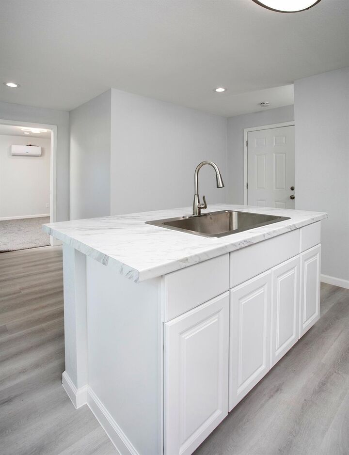 Property Photo:  2710 Flint Street B  TX 75701 
