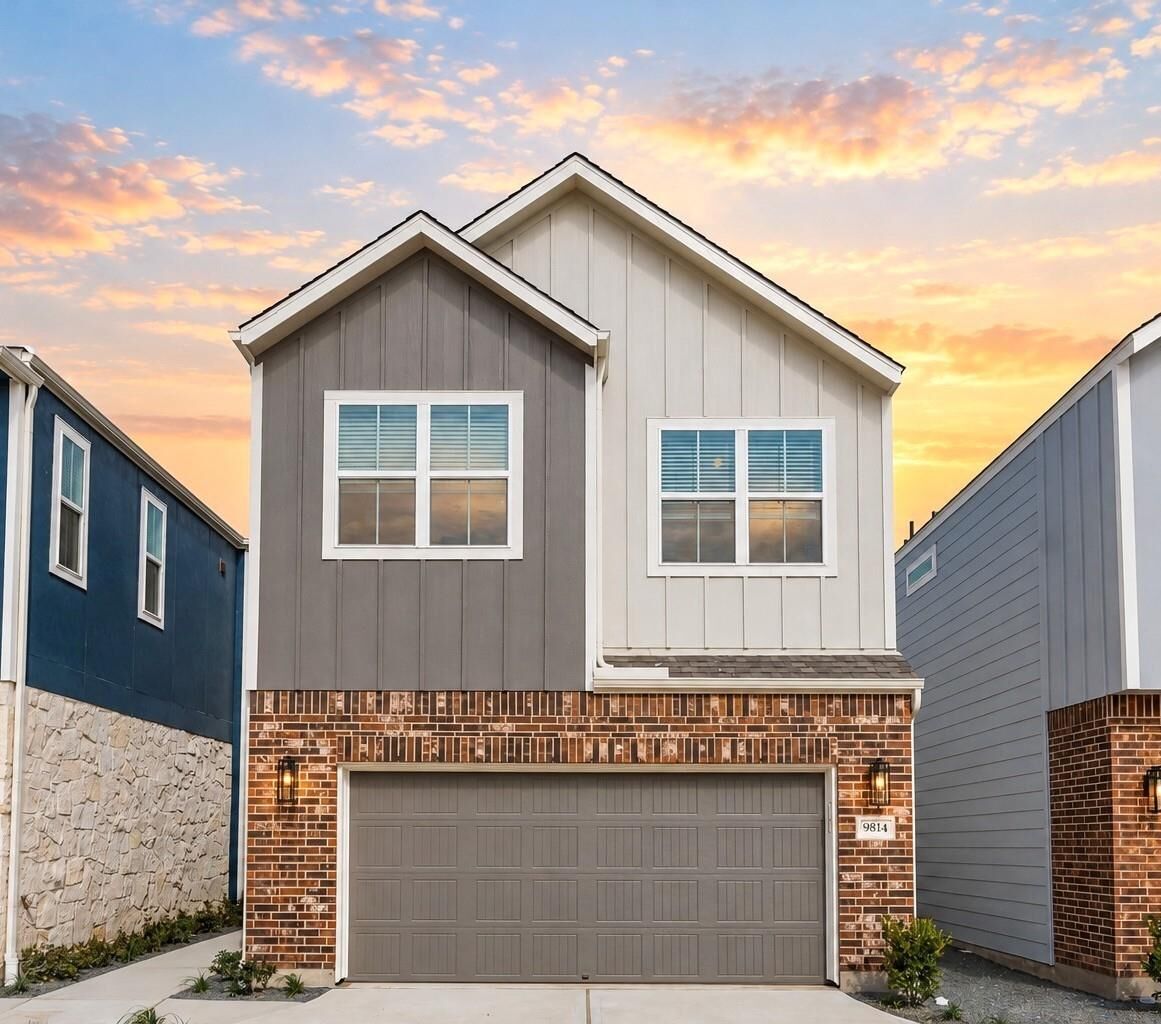 Property Photo:  9814 Magnolia Village Lane  TX 77080 