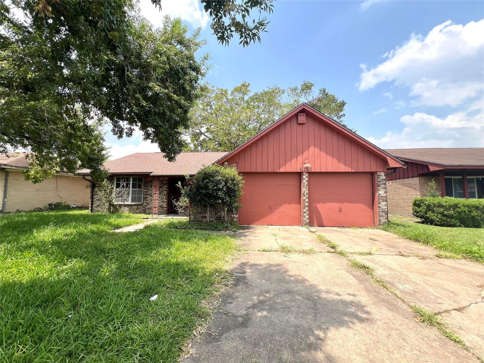 Property Photo: 4306 Rosebud Drive TX 77053
