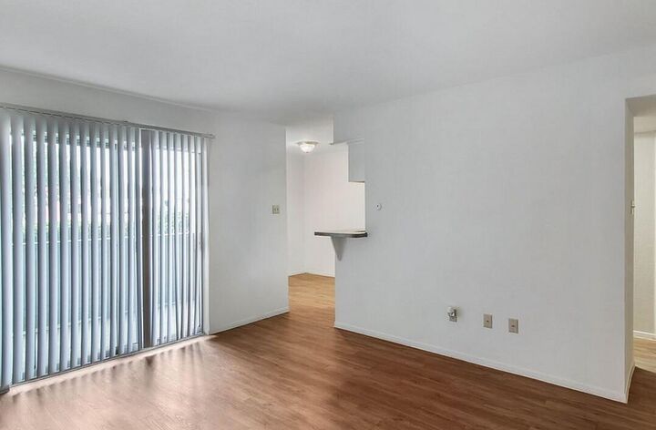 Property Photo: 10700 Fuqua Street 270 TX 77089