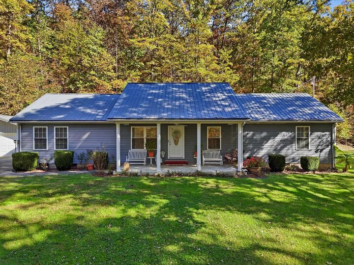 Property Photo:  799 Wolfpen Hollow  KY 41144 
