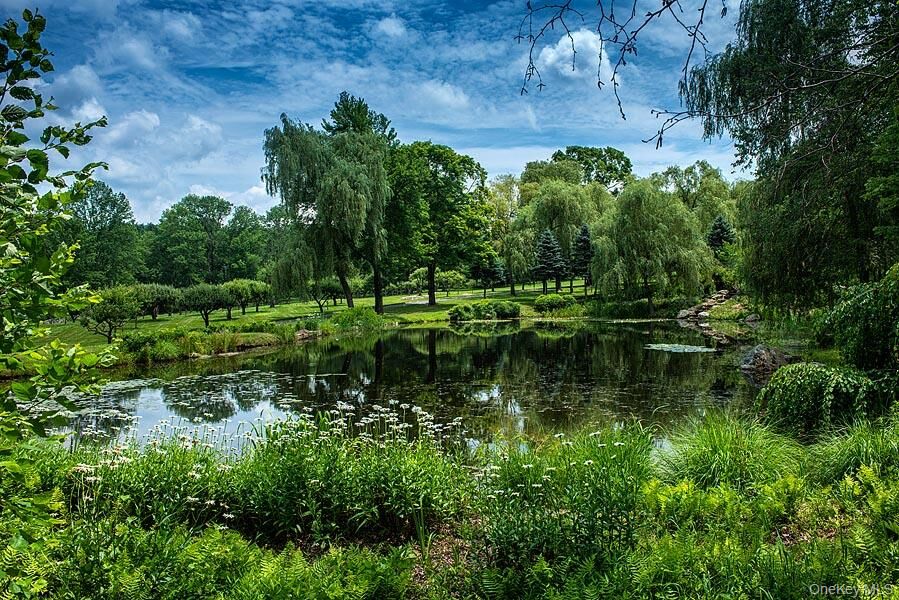 Property Photo: 34 Boutonville Road NY 10576