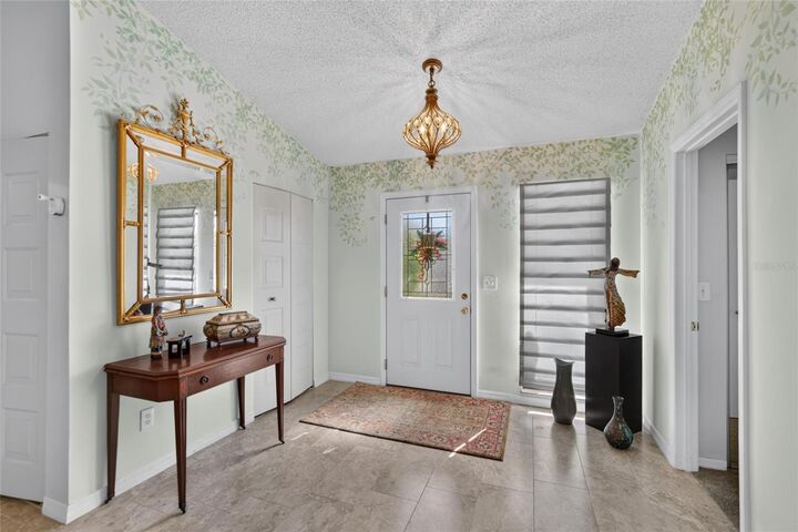 Property Photo:  2023 El Rancho Drive  FL 33573 