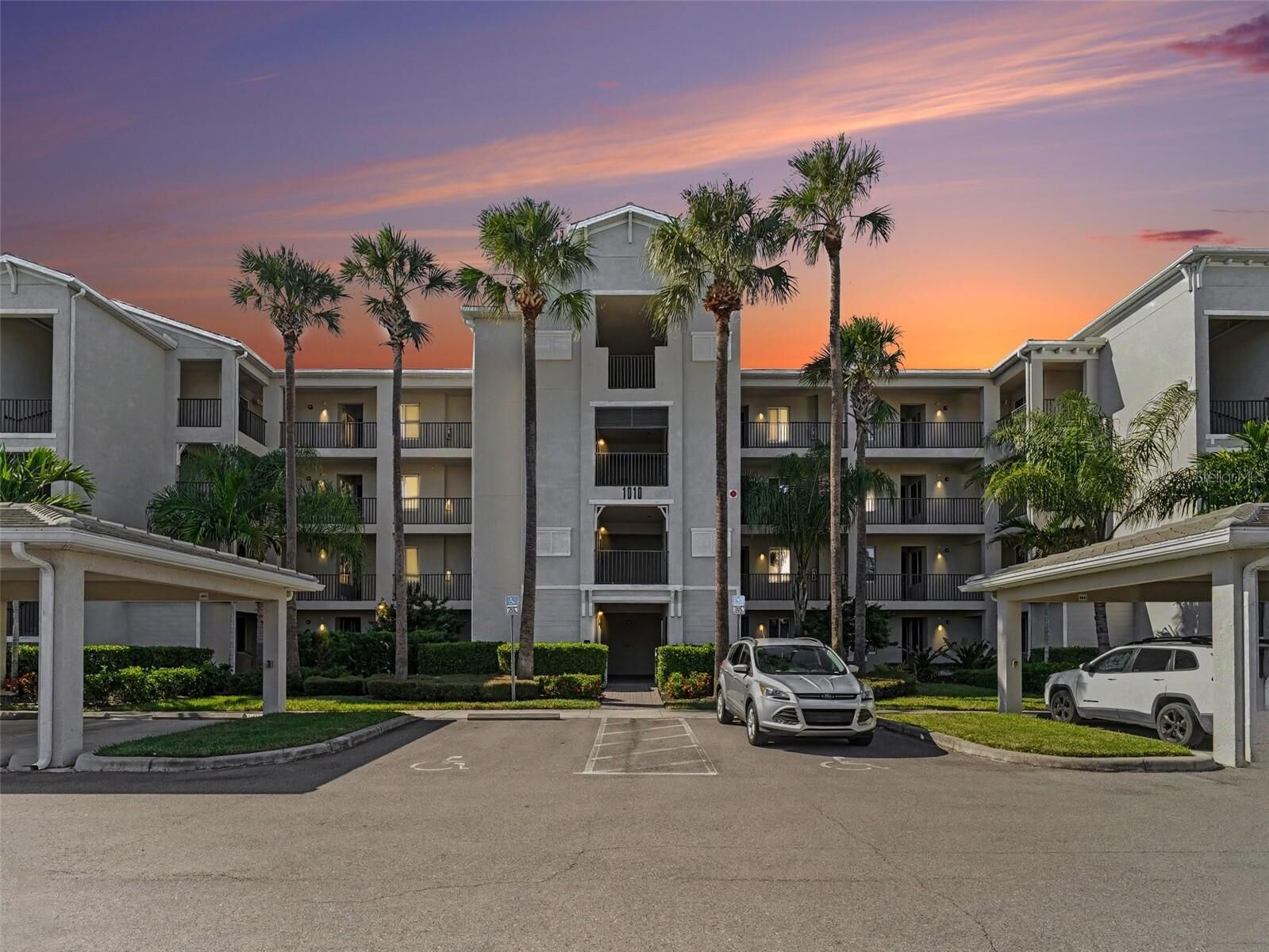 Property Photo:  1010 Tidewater Shores Loop 304  FL 34208 