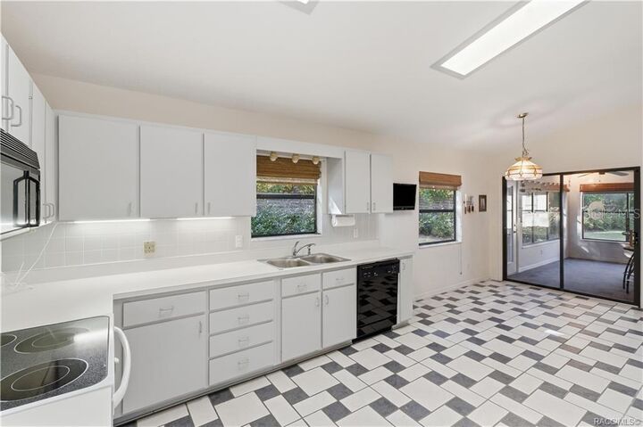 Property Photo: 6268 W Weston Drive FL 34429