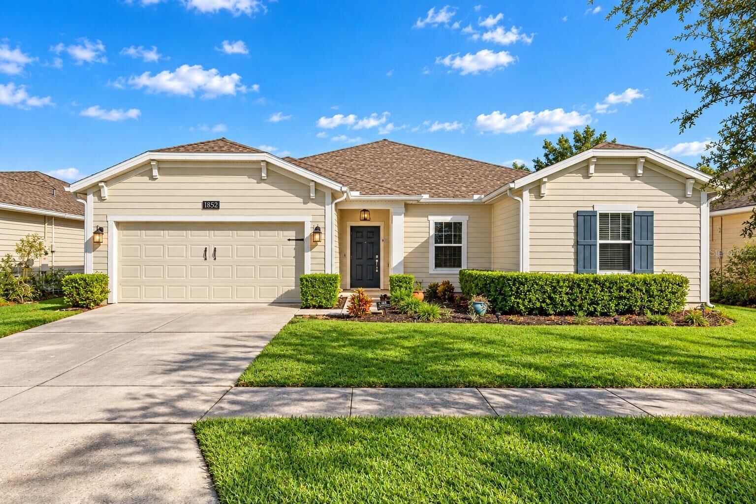 Property Photo: 1852 Ancestry Trail FL 34746