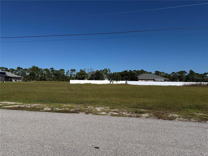 Property Photo: 29 NW 33rd Terrace 40 FL 33993