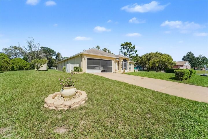 Property Photo:  11189 Maderia Street  FL 34609 